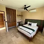 Charming Boutique Condo Jungle Views Private Pool
